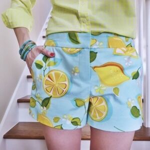 NWT Trina Turk Lemon Print Corbin 2 Womens color sky summer party shorts Size 2